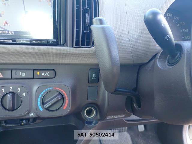 Toyota PASSO 2015-07 8433995-11