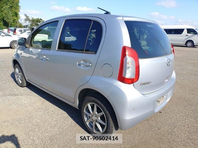 Toyota PASSO 2015-07 8433995-5