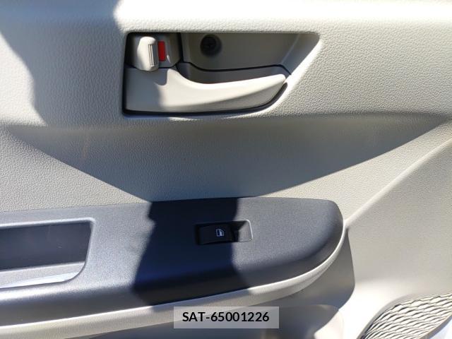 Toyota PASSO 2019-07 8434178-12