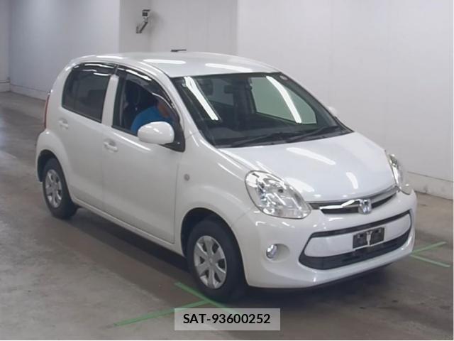 Toyota PASSO 2015-08 8435072-0