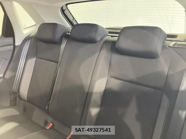 VolksWagen POLO 2025-03 8434976-12