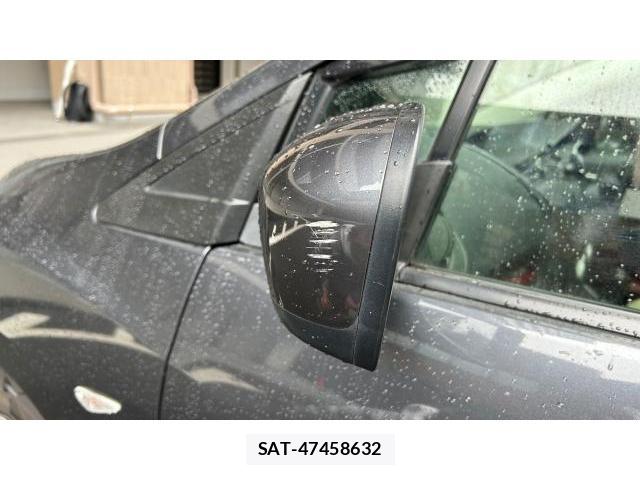 Mazda PREMACY 2013-11 8434298-13