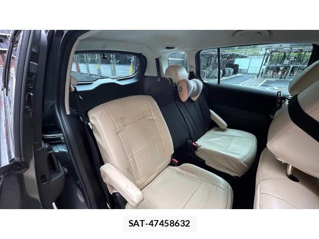 Mazda PREMACY 2013-11 8434298-8