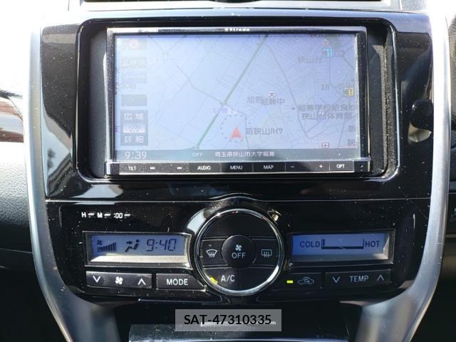 Toyota PREMIO 2017-07 8433918-10