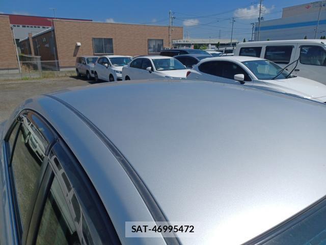 Toyota PREMIO 2017-08 8435250-6