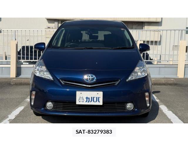 Toyota PRIUS ALPHA 2014 8434428-1