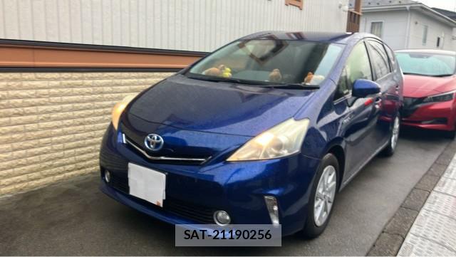 Toyota PRIUS ALPHA 2013-10 8434737-0
