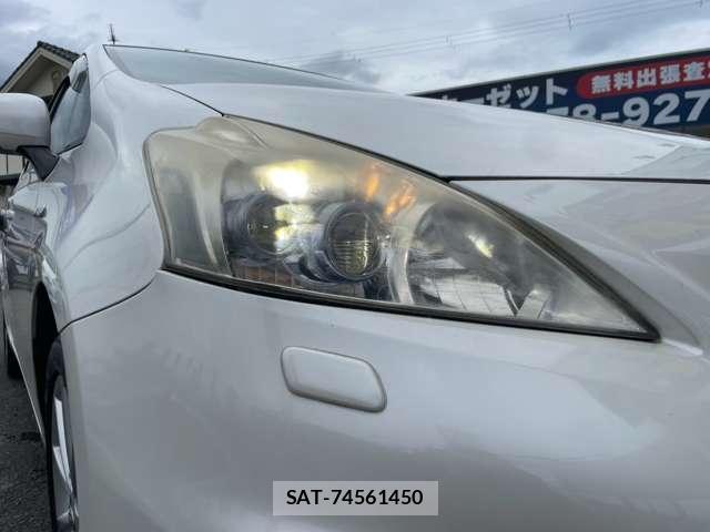 Toyota PRIUS ALPHA 2013-09 8435135-5