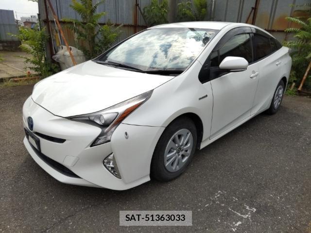 Toyota PRIUS 2016-02 8433921-0