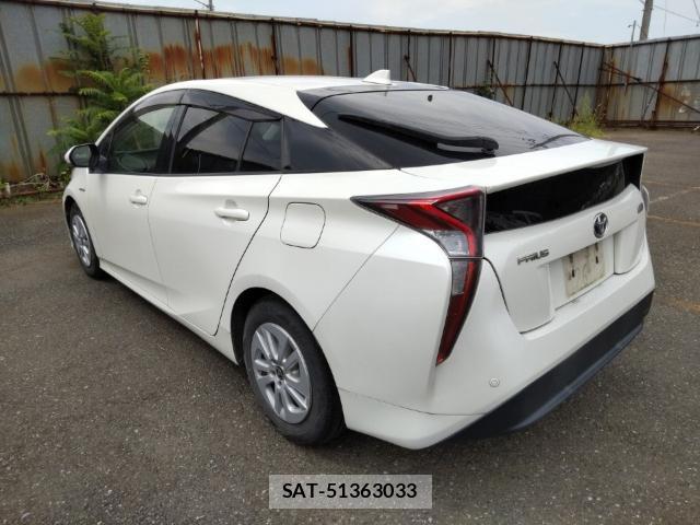 Toyota PRIUS 2016-02 8433921-5