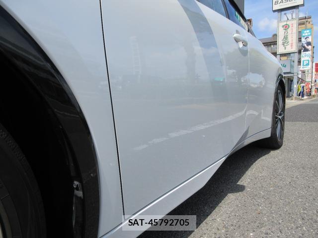 Toyota PRIUS 2024-10 8434286-12
