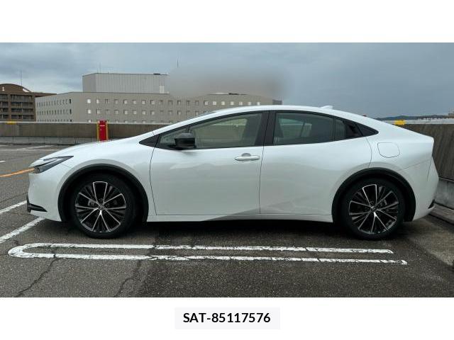 Toyota PRIUS 2023 8434304-19