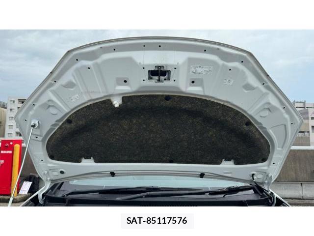 Toyota PRIUS 2023 8434304-9