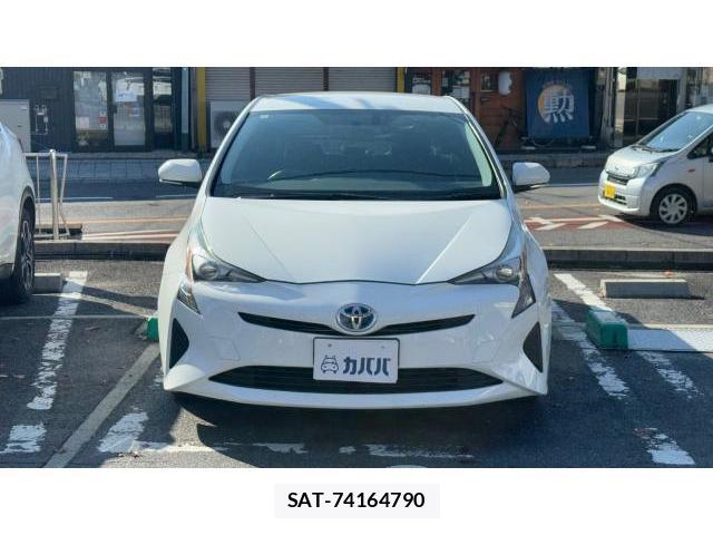 Toyota PRIUS 2016 8434407-1