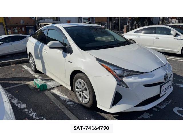 Toyota PRIUS 2016 8434407-14
