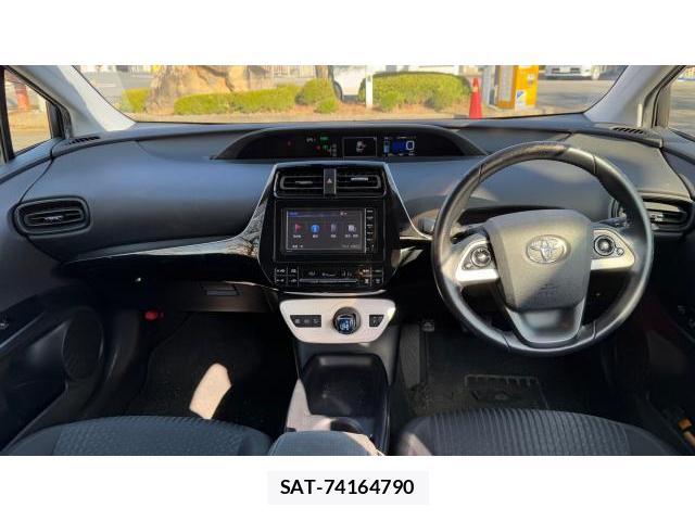 Toyota PRIUS 2016 8434407-4