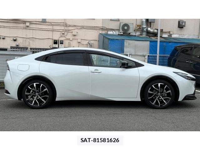 Toyota PRIUS 2024-11 8434510-14