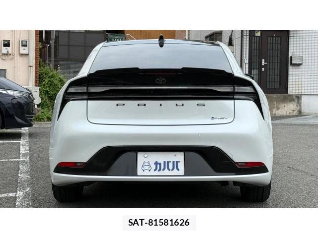 Toyota PRIUS 2024-11 8434510-2