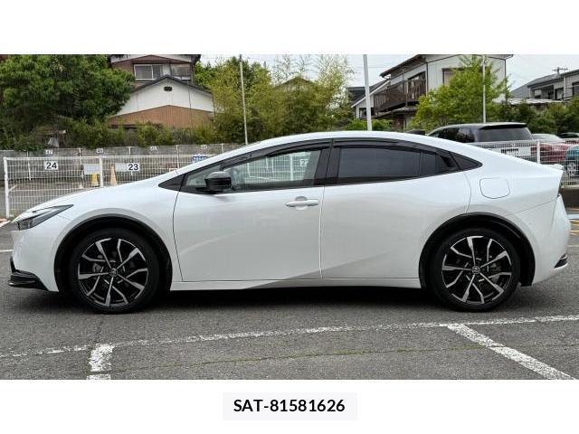 Toyota PRIUS 2024-11 8434510-3
