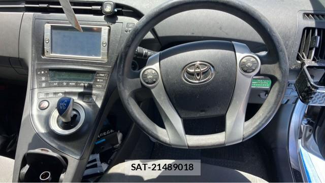 Toyota PRIUS 2009-08 8434638-16