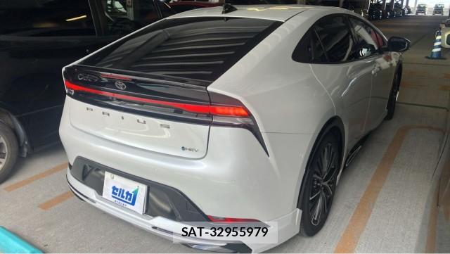 Toyota PRIUS 2026-02 8434672-12