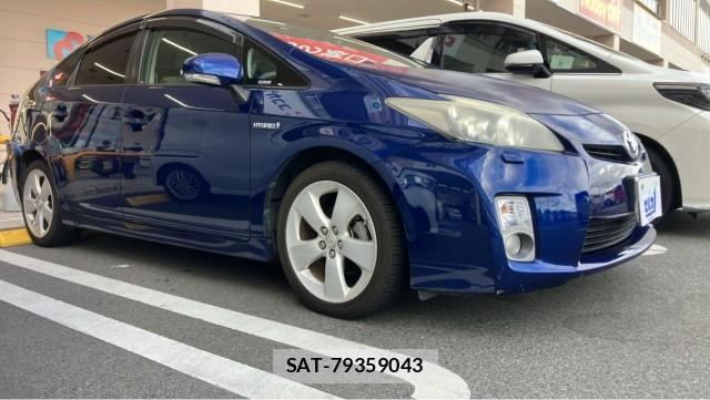 Toyota PRIUS 2010-08 8434742-11