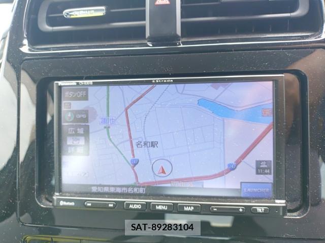 Toyota PRIUS 2019-08 8435273-10