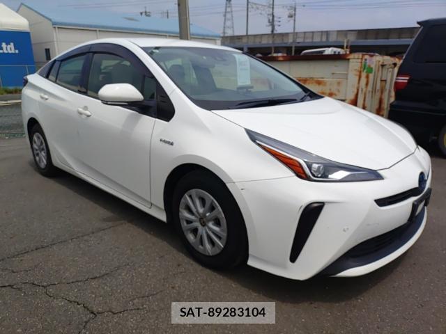 Toyota PRIUS 2019-08 8435273-3