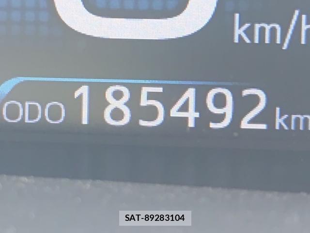 Toyota PRIUS 2019-08 8435273-9