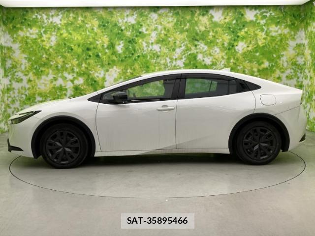 Toyota PRIUS 2023-07 8435288-1