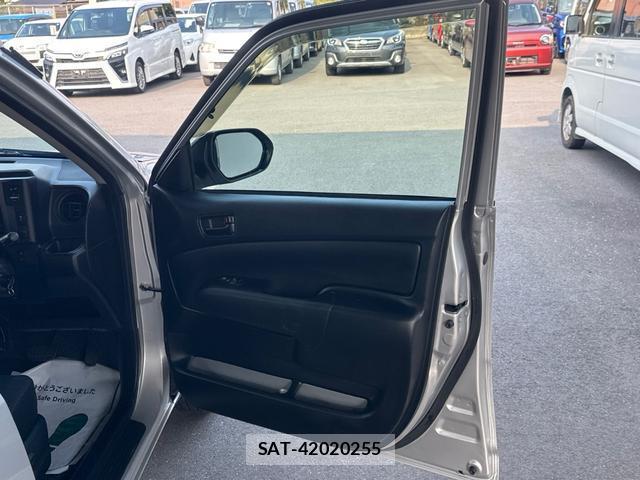 Toyota PROBOX 2021-07 8433864-16