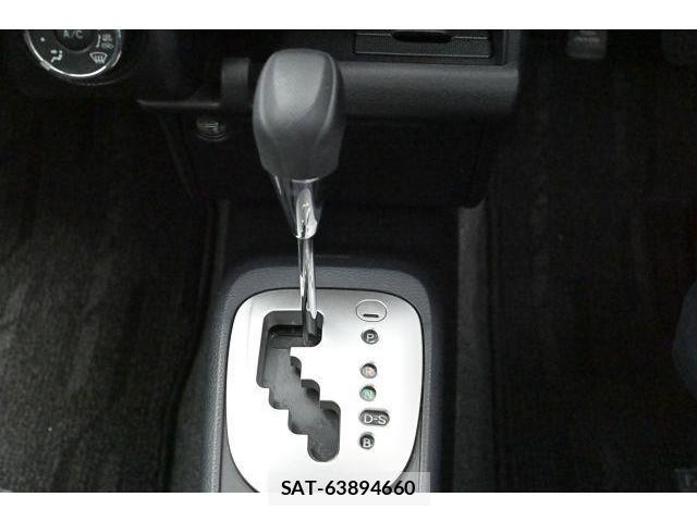 Toyota PROBOX 2020-04 8435087-17