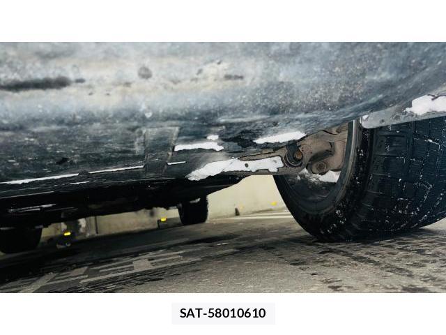 Audi Q5 2012-11 8434324-6