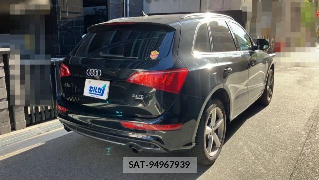 Audi Q5 2010-10 8434717-12