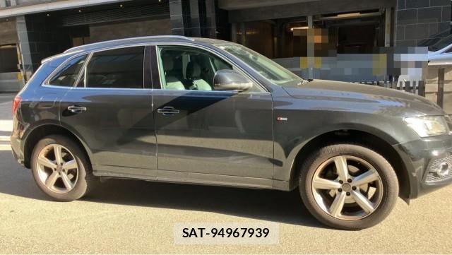 Audi Q5 2010-10 8434717-3