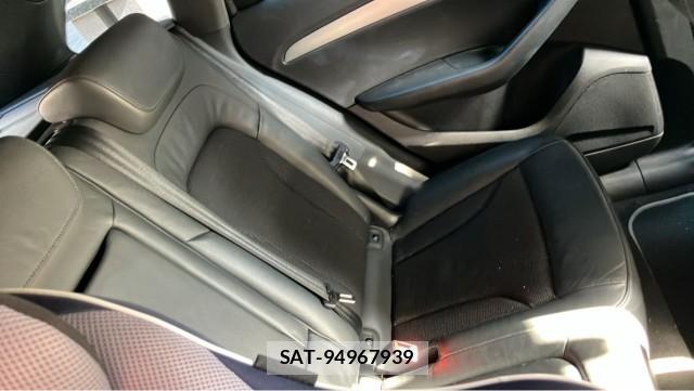 Audi Q5 2010-10 8434717-6
