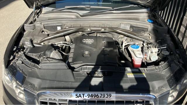 Audi Q5 2010-10 8434717-7