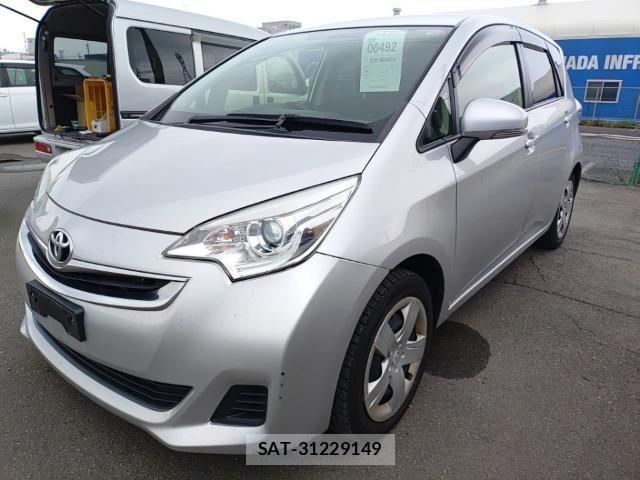 Toyota RACTIS 2015-08 8435266-0