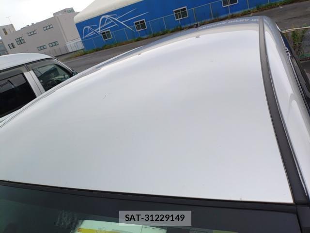 Toyota RACTIS 2015-08 8435266-6