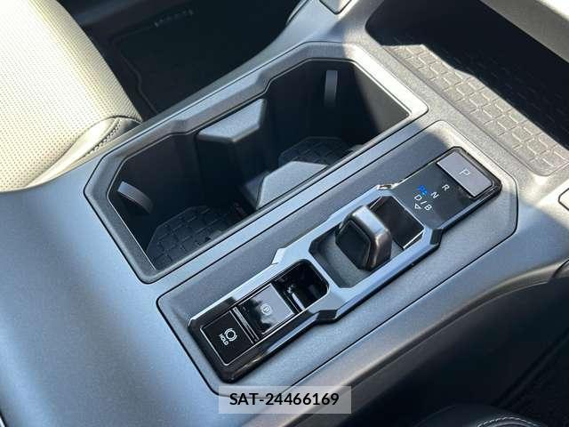Toyota RAV4 2026-07 8434124-15