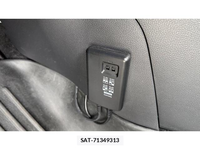 Toyota RAV4 2023 8434506-11