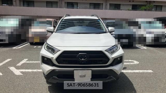 Toyota RAV4 2022-05 8434704-9