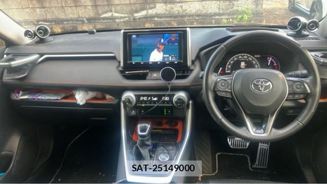 Toyota RAV4 2020-03 8434735-2