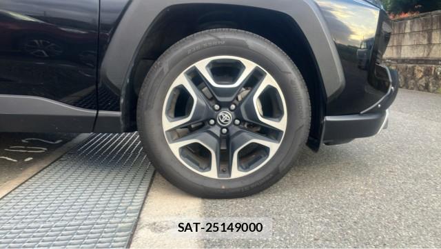 Toyota RAV4 2020-03 8434735-8
