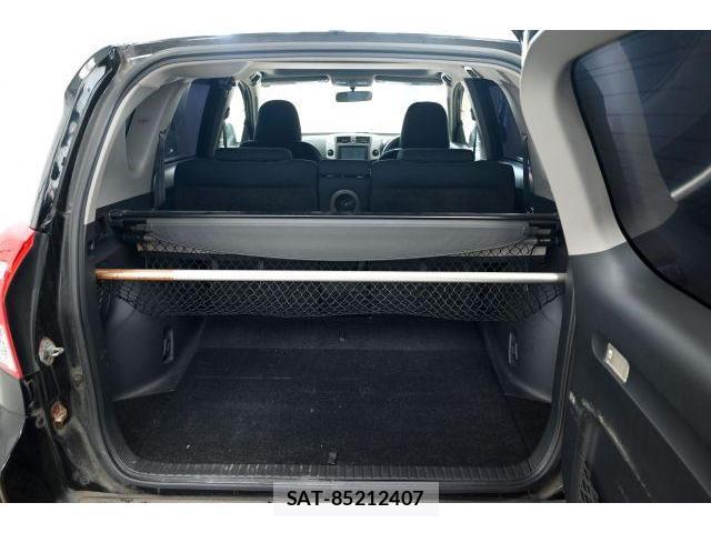 Toyota RAV4 2008-10 8435093-10