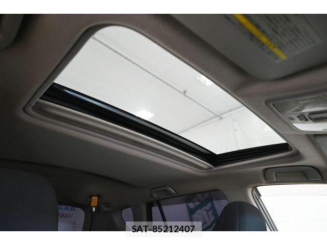 Toyota RAV4 2008-10 8435093-16