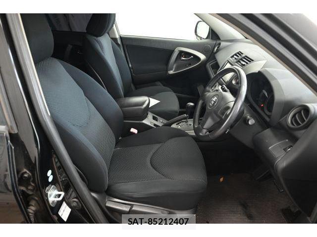 Toyota RAV4 2008-10 8435093-6