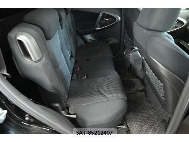 Toyota RAV4 2008-10 8435093-8