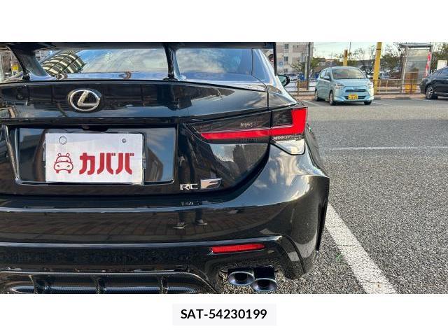 Lexus RC F 2023-10 8434295-15