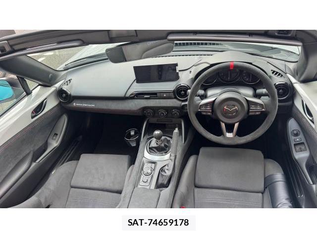 Mazda ROADSTER 2026-10 8434601-7